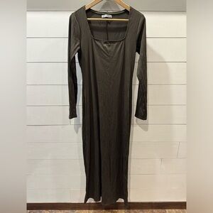 Abercrombie & Fitch Elegant Dark Green Ribbed Long Sleeve Dress- size Large